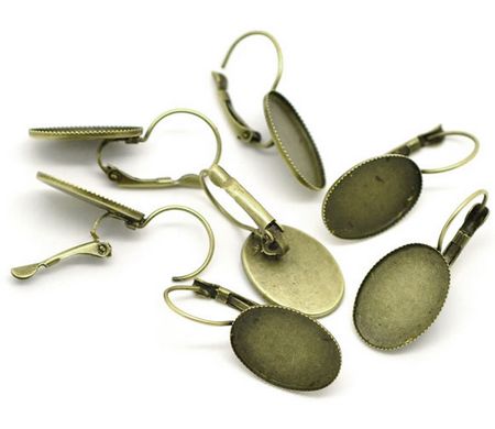 1 Paar bronzen cabochon oorbellen