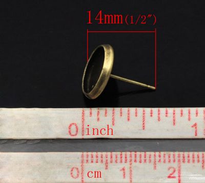 1 Paar cabochon stekertjes brons 10 mm